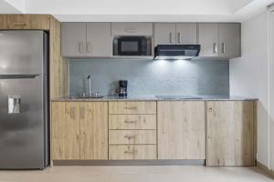Couples Studio near Casco Viejo - Premium Design