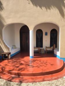 LaLuna rooms and apartments long term renting dorms