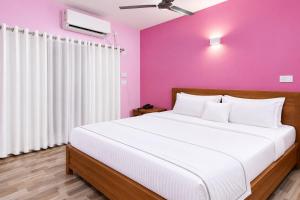 Hotel Golden Leaf by CN-Nr Niladri Vihar Square