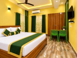 Hotel Golden Leaf by CN-Nr Niladri Vihar Square