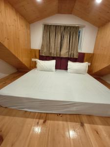 Hotel Luxe Vista Dalhousie By Snow Crest