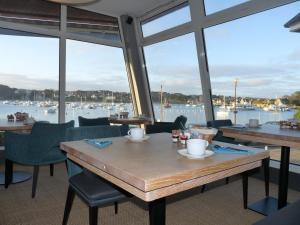 Hotels Hotel des Rochers : photos des chambres