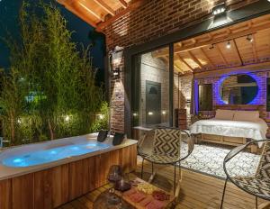 Cabin Glamping y Jacuzzi, 10 Min de JMC 30 Min Medellín