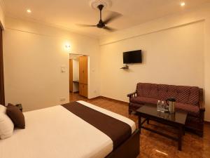 Mansarover Hotel & Banquets