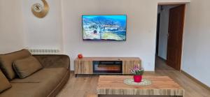 Apartament Zdrojowy przy Deptaku KOMINEK Parking Gratis
