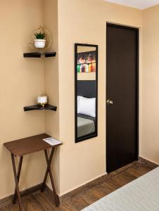 Garden room, Paseo Durango