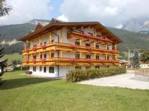 Residence Dolomia - Pozza di Fassa