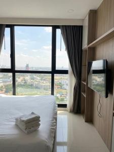 High-Floor Condo with Sea View in Jomtien