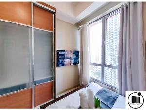 Citispace 1BR Condotel Suite at Sunshine100 City Plaza #SS01A