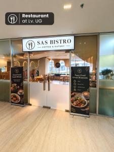 Luxury Escape - The Smith Alam Sutera 1BR 3 pax