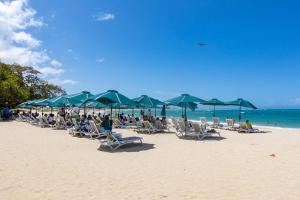 Cozy Beachside Golf Condo GreenOne