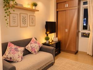 Rose150newportpasay