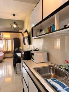 Manhattan Couple Studio - Araneta Cubao