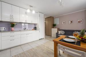 Lumina I 2BR Apart with Balcony & Parking & Coffee Maker