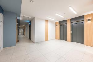 Ursus Serene Apartment by BookingHost