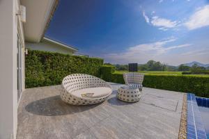 Black Mountain 3BR Pool Villa + Maid (BMW14)
