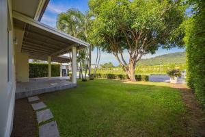 Black Mountain 3BR Pool Villa + Maid (BMW14)