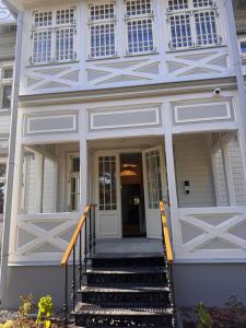 Bellevue apartments