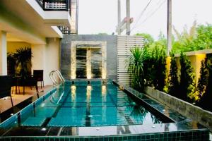 Ree Boutique Hotel