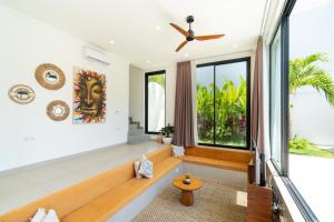 Seaview Rooftop Private 2BR Pool Villa - 3 Minutes Walk to Seseh Beach