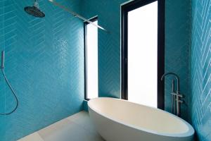 Seaview Rooftop Private 2BR Pool Villa - 3 Minutes Walk to Seseh Beach