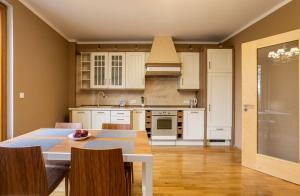 Sanny by Glorion Apartments Peace & balcony bliss