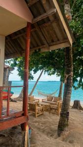 Freedom bungalow beach