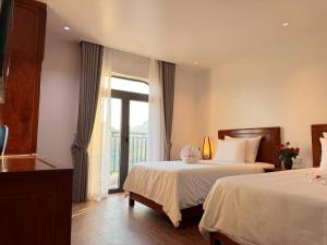 Tuan Nam Lamia Hotel