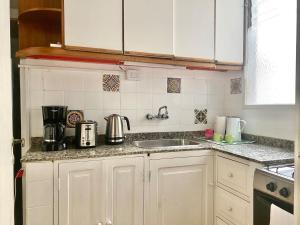 157 - Apt with Great Location for 3p in Recoleta