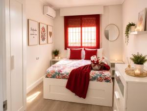 Modern apartment with jacuzzi and city view, Almería, 80 m²