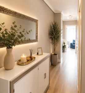 Modern apartment with jacuzzi and city view, Almería, 80 m²