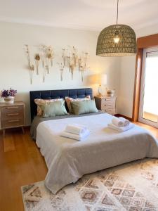 Welcoming house with terrace and garden in Barra de Mira