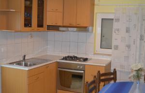 Studio Stomorska with sea view10