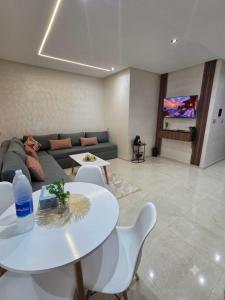 Charmant appartement à deux pas de plage mehdia