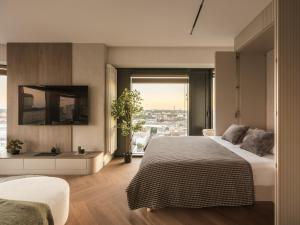 URBAN APARTMENTS Global Skyline - 19th floor No 23 - Free Garage - LUXURY