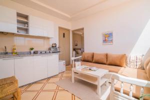Studio lumineux avec terrasse