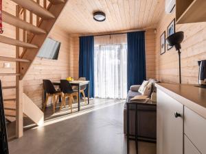 Cottage with spa area in Rewal