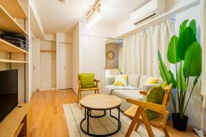 #42 Grand Place 202