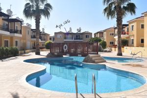 Sirena Sunrise Apartment 125 - 4hvězdičkové hotely ve městě Pafos