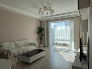 City-view, central apt, 5min to National Park
