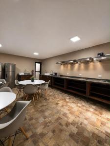 Suites Uk Chak Zona Universitaria