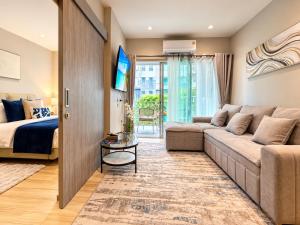 Title Serenity 2-Bedroom Suite with Balcony by TVC SRE3707