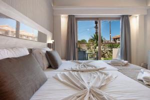 Paradise Zante One Bedroom Suite 2