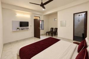 Hotel Sunrise Dehradun Near Railway Station 50 Meter