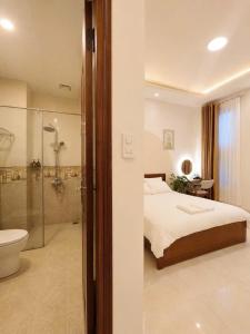 Happy 2 Hotel
