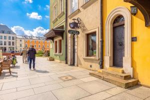 Heart of Old Town CityView Apartments by Noclegi Renters