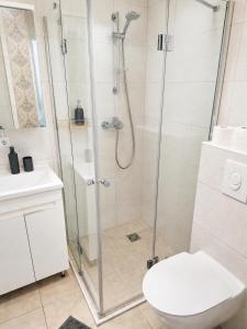 Cozy Old Town Brick Apartment,Fast WiFi,Center