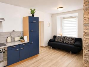 Cozy Old Town Brick Apartment,Fast WiFi,Center