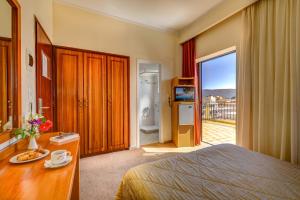 Nefeli Hotel
