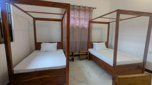 Mnazi Home